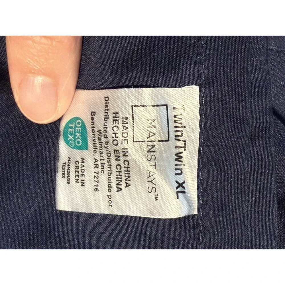 Mainstays Navy Blue Twin Sheet Set Brushed microfiber, Fitted sheet & Flat sheet